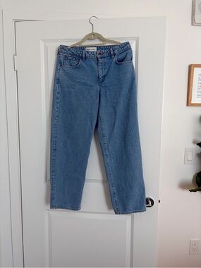 Denim Forum Boyfriend Jeans in Light Blue Wash